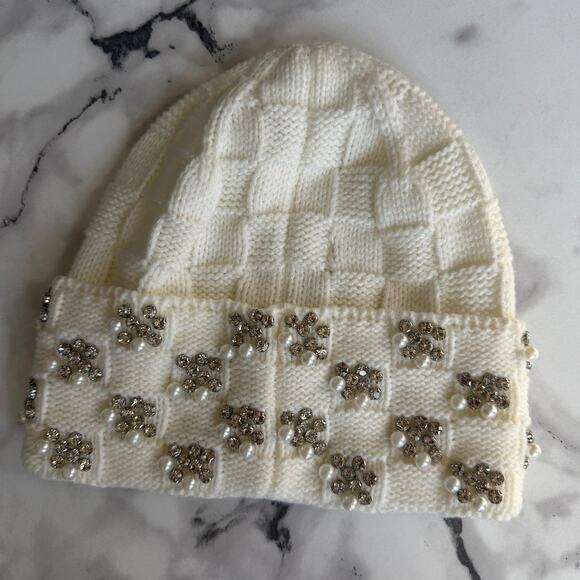 NEW Anthropologie Maeve Cream Checkered Crystal Embellished Beanie Hat - Picture 3 of 5
